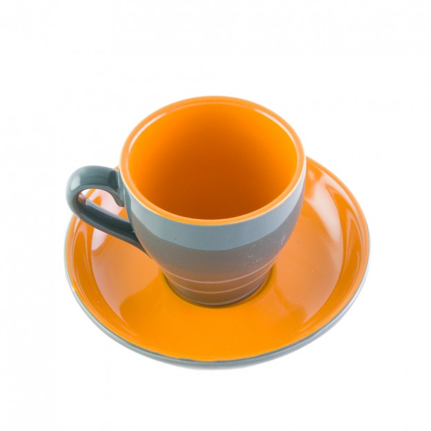 Tasse orange en porcelaine cl&eacute; de sol avec soucoupe