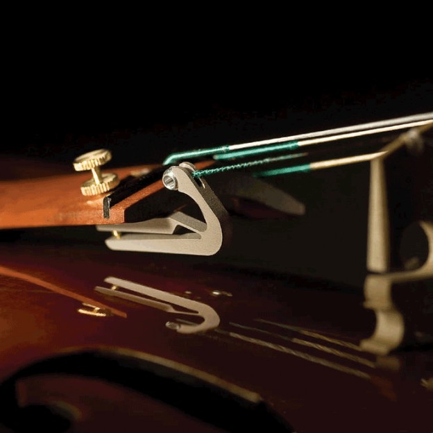 accordeur Violon et Alto de titane noir/doré