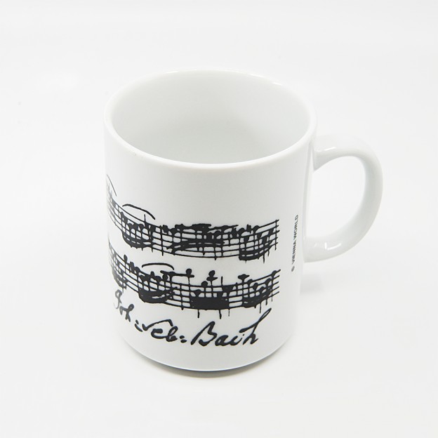Mug en c&eacute;ramique avec partition de Bach