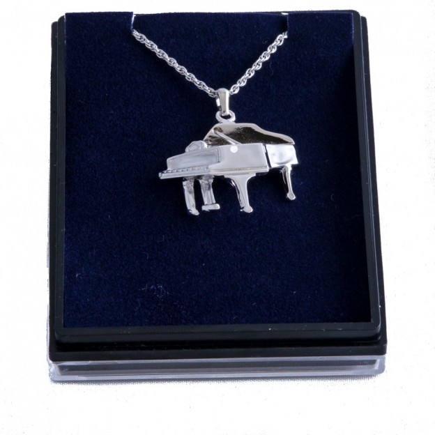 Grand piano necklace