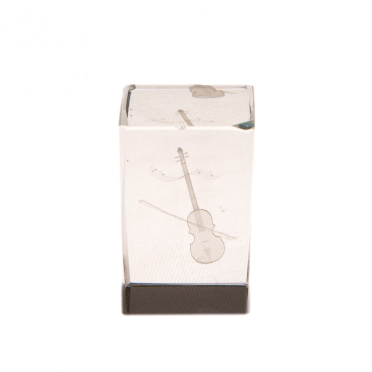 Glass cube with 3D violin